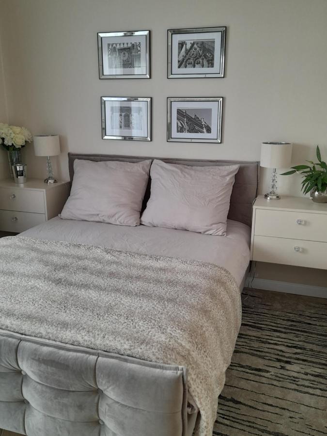 Beige Mood City Apartment Breslavia Esterno foto